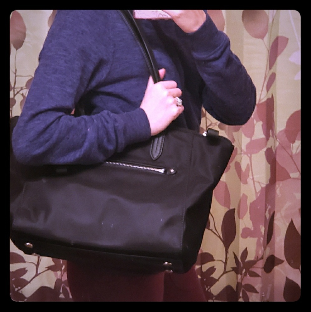 MICHEAL KORS CANVAS TOTE